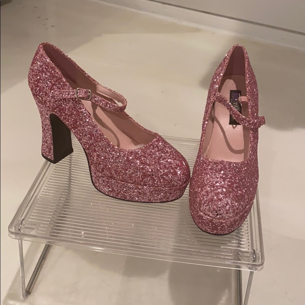 NEW! Pink Glitter FunTasma Mary Jane Pump